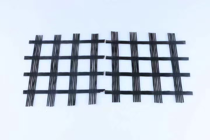 如何辨别双向塑料土工格栅的拉伸性能与结构合理性和肥城联谊工程塑料的行业实测适配