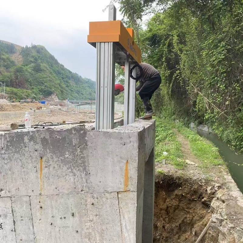 在水利工程中选对渠道闸门，其结构合理性与工况适配性是影响长期运行稳定的关键