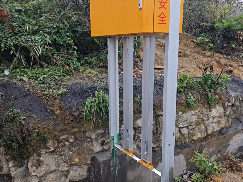 双吊点闸门在水利工程、污水处理厂等场景的应用优势及山东共赢利水智慧农业的技术支持 