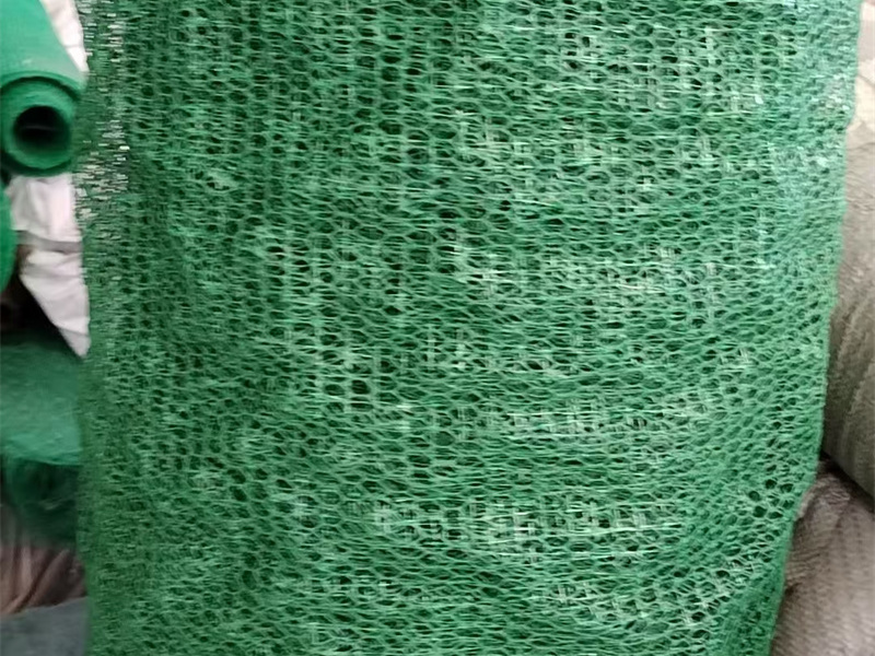 选型三维植被网，如何避坑选到质量好的产品，泰安市永强网业提供专业参考